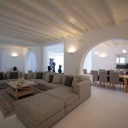 Ciel - Beach Front Villa Ornos (Mykonos)